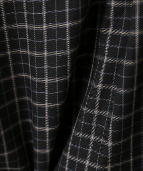 JOURNAL STANDARD（ジャーナルスタンダード）の「ギャザーレギュラーカラーブラウス（シャツ/ブラウス・レディース・ネイビー/ベージュ・FREE）」の8枚目の写真