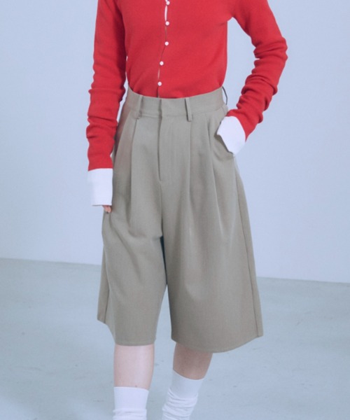 EN NEUME(エンノイム)の「Big Silhouette Half Pants(その他パンツ・レディース・ベージュ/ブラック/ダークブラウン・0/1)」の3枚目の写真