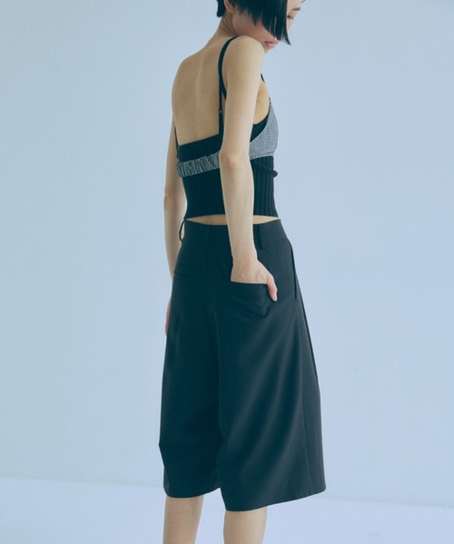 EN NEUME(エンノイム)の「Big Silhouette Half Pants(その他パンツ・レディース・ベージュ/ブラック/ダークブラウン・0/1)」の20枚目の写真