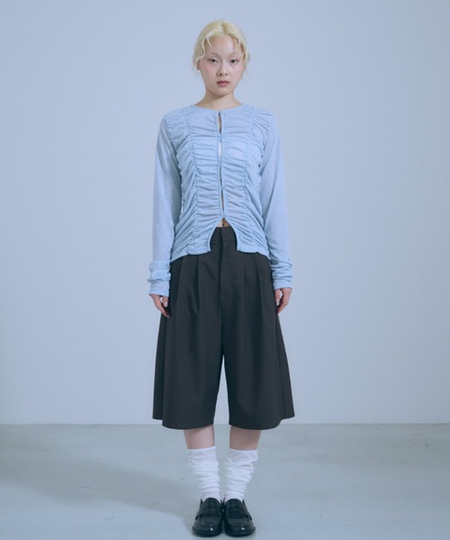 EN NEUME(エンノイム)の「Big Silhouette Half Pants(その他パンツ・レディース・ベージュ/ブラック/ダークブラウン・0/1)」の4枚目の写真