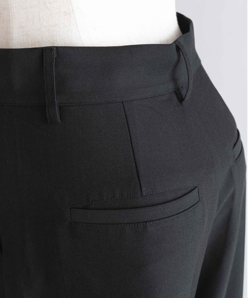 EN NEUME(エンノイム)の「Big Silhouette Half Pants(その他パンツ・レディース・ベージュ/ブラック/ダークブラウン・0/1)」の16枚目の写真