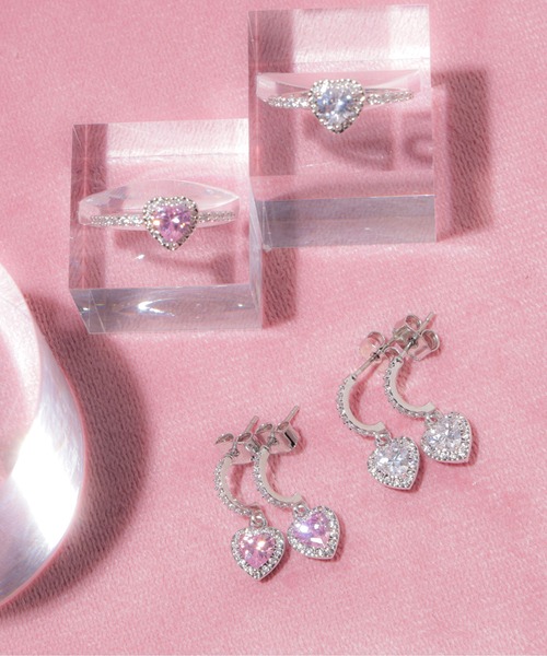 JILL by JILL STUART(ジルバイジルスチュアート)の「Cubic プチハートピアス(ピアス(両耳用)・レディース・ピンク/シルバー・FREE)」の6枚目の写真