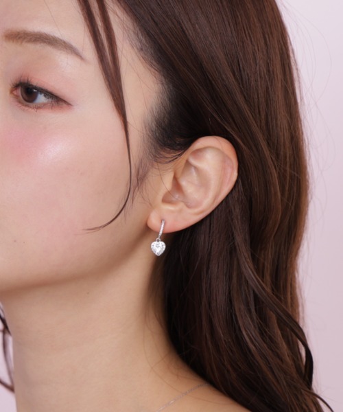 JILL by JILL STUART(ジルバイジルスチュアート)の「Cubic プチハートピアス(ピアス(両耳用)・レディース・ピンク/シルバー・FREE)」の16枚目の写真