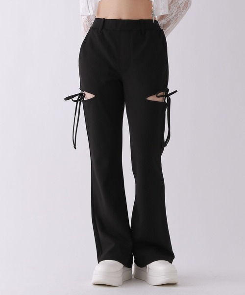 repipi armario(レピピ アルマリオ)の「カットフレアパンツ(その他パンツ・キッズ・ホワイト系/ブラック系/ブラック・SMALL/LARGE/MEDIUM)」の1枚目の写真