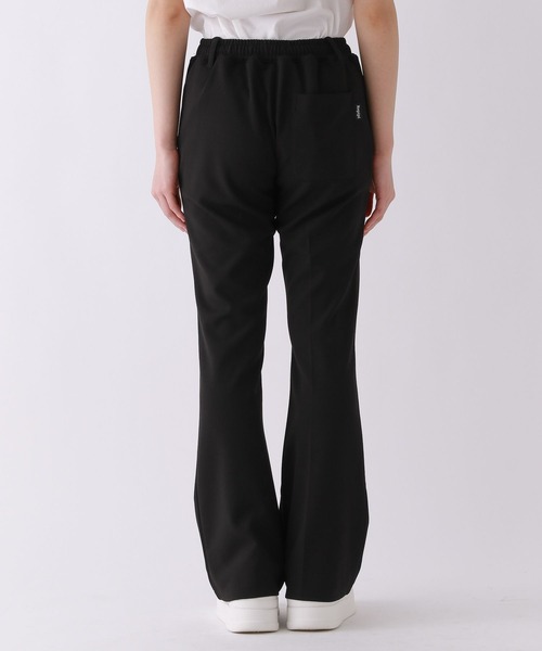 repipi armario(レピピ アルマリオ)の「カットフレアパンツ(その他パンツ・キッズ・ホワイト系/ブラック系/ブラック・SMALL/LARGE/MEDIUM)」の19枚目の写真