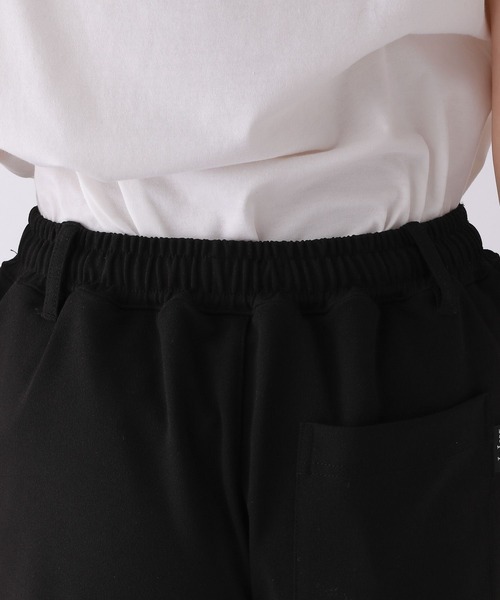 repipi armario(レピピ アルマリオ)の「カットフレアパンツ(その他パンツ・キッズ・ホワイト系/ブラック系/ブラック・SMALL/LARGE/MEDIUM)」の15枚目の写真