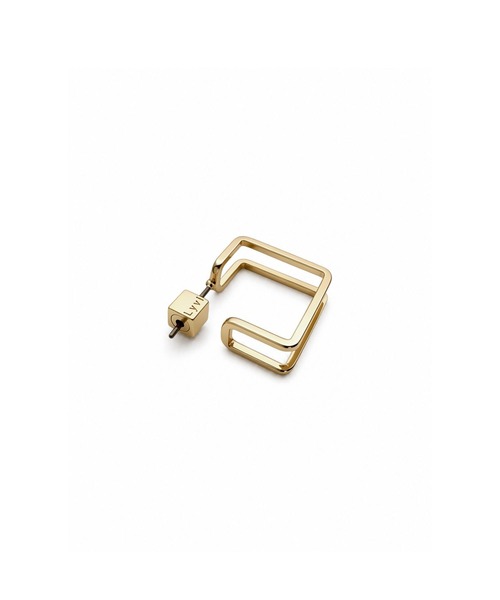 Lyvi(ライビィ)の「Framed Square Piercing / 金属アレルギー対応(ピアス(両耳用)・レディース・シルバー/ゴールド・FREE)」の8枚目の写真