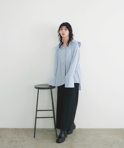 LIAN（リアン）の「ビッグカラーシアースキッパーブラウス（シャツ/ブラウス・レディース・ブラック/ベージュ/ブルー/オフホワイト・FREE）」の10枚目の写真