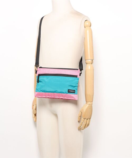 ARCHIVER（アーカイバ）の「【AS】【TRIUMPHAL】 NYLON SACOCHE SHOULDER BAG（ショルダーバッグ・メンズ・ブラック/チャコールグレー/ダークグリーン/ネイビー/ライトグリーン/ピンク・FREE）」の10枚目の写真