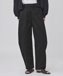 CAST:（キャストコロン）の「フォルムチノパンツ（チノパンツ）」