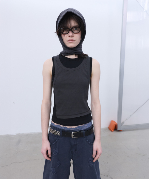 LCDC TM(エルシーディーシーティーエム)の「DOUBLE LAYERED SLEEVELESS TOP (BLACK)(Tシャツ/カットソー・レディース・その他・SMALL/MEDIUM)」の1枚目の写真