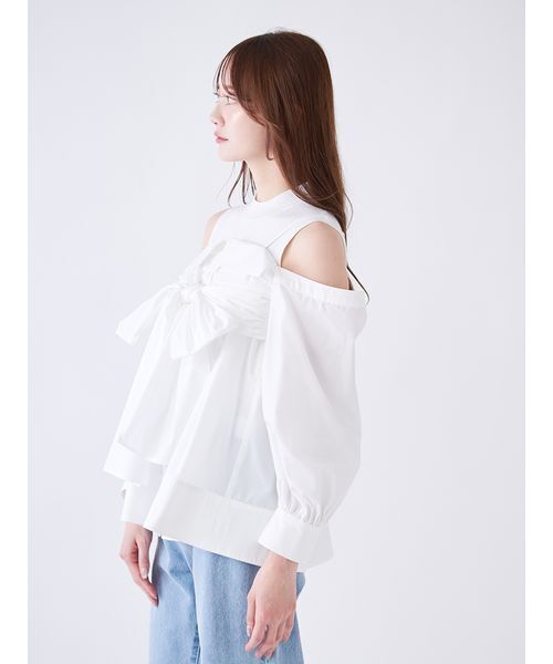 SNIDEL（スナイデル）の「デザインシャツレイヤードニットトップス（ニット/セーター・レディース・ホワイト/サックスブルー/グレー・F）」の6枚目の写真