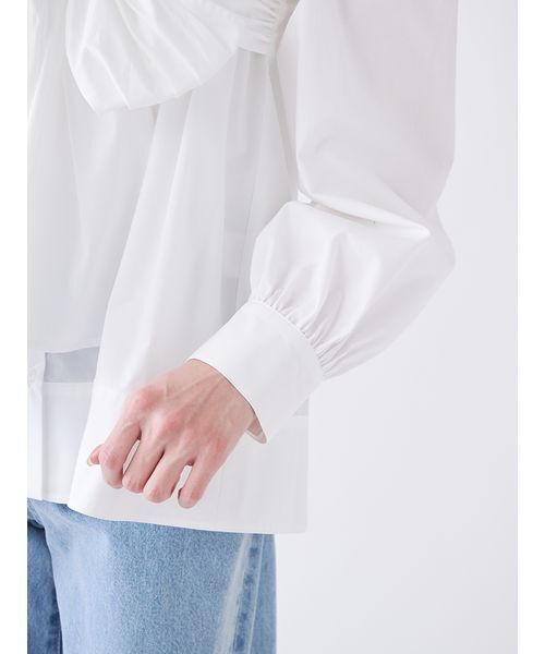 SNIDEL（スナイデル）の「デザインシャツレイヤードニットトップス（ニット/セーター・レディース・ホワイト/サックスブルー/グレー・F）」の10枚目の写真