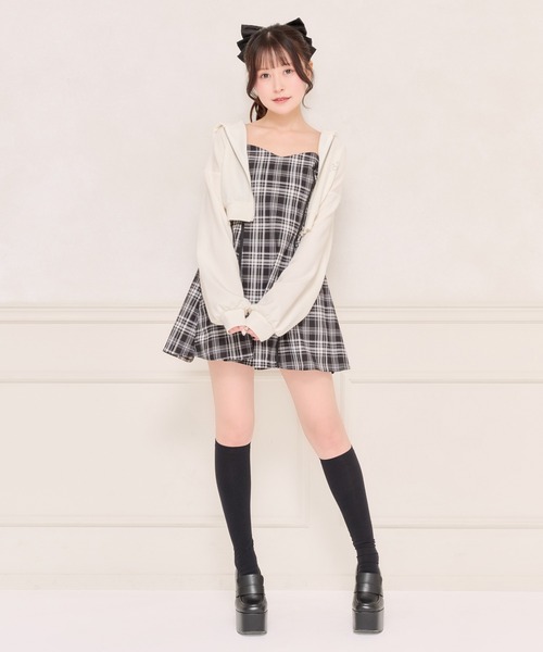 apres jour(アプレジュール)の「Wリボンフレアミニキャミワンピース(ワンピース・レディース・ブラック系その他2/ブラウン系その他/ブラック系その他/ブラック・SMALL/MEDIUM/X-LARGE)」の14枚目の写真