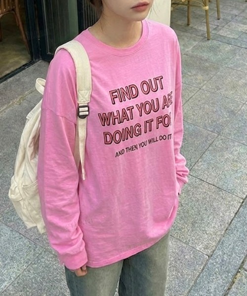 Dalfwin(ダールフィン)の「韓国ファッション FINDピグメント加工英字プリント長袖Tシャツ(Tシャツ/カットソー・レディース・チャコールグレー/ピンク・FREE)」の17枚目の写真