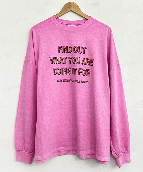 Dalfwin(ダールフィン)の「韓国ファッション FINDピグメント加工英字プリント長袖Tシャツ(Tシャツ/カットソー・レディース・チャコールグレー/ピンク・FREE)」の21枚目の写真