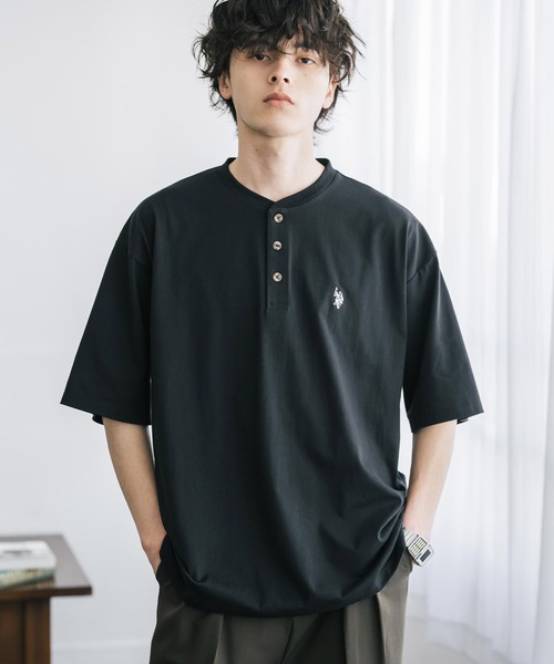 U.S. POLO ASSN.(ユーエスポロアッスン)の「U.S. POLO ASSN. ユーエスポロアッスン 別注コラボワンポイントロゴ刺繍天竺ヘンリーネック半袖Tシャツ(Tシャツ/カットソー・メンズ・ブラウン/ホワイト/ベージュ/チャコール/ネイビー/ブラック/ワイン・M/XL/L)」の19枚目の写真
