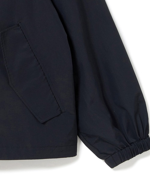 LACOSTE（ラコステ）の「インパーテッドプリーツ Aラインマウンテンパーカー（マウンテンパーカー・レディース・ブラック/ベージュ・40/38/36/34）」の17枚目の写真