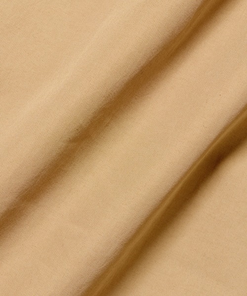 LACOSTE（ラコステ）の「インパーテッドプリーツ Aラインマウンテンパーカー（マウンテンパーカー・レディース・ブラック/ベージュ・40/38/36/34）」の18枚目の写真