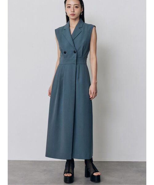 MURUA(ムルーア)の「【接触冷感】テーラードライクワンピース 夏服(ワンピース・レディース・ベージュ/ブルー/グレー・2/1)」の3枚目の写真
