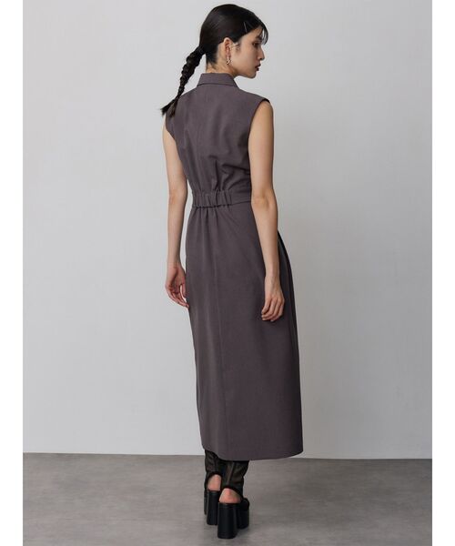 MURUA(ムルーア)の「【接触冷感】テーラードライクワンピース 夏服(ワンピース・レディース・ベージュ/ブルー/グレー・2/1)」の7枚目の写真