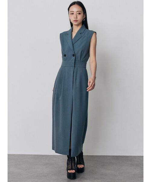 MURUA(ムルーア)の「【接触冷感】テーラードライクワンピース 夏服(ワンピース・レディース・ベージュ/ブルー/グレー・2/1)」の13枚目の写真