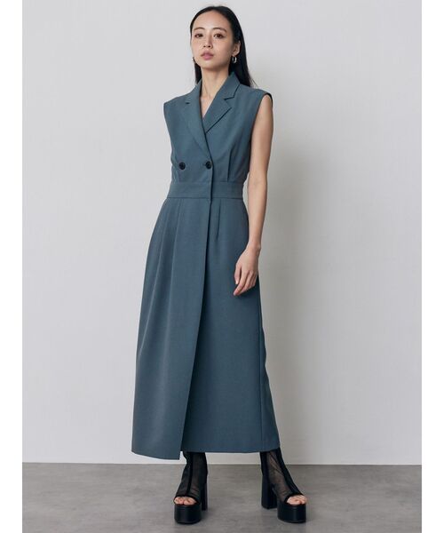 MURUA(ムルーア)の「【接触冷感】テーラードライクワンピース 夏服(ワンピース・レディース・ベージュ/ブルー/グレー・2/1)」の14枚目の写真