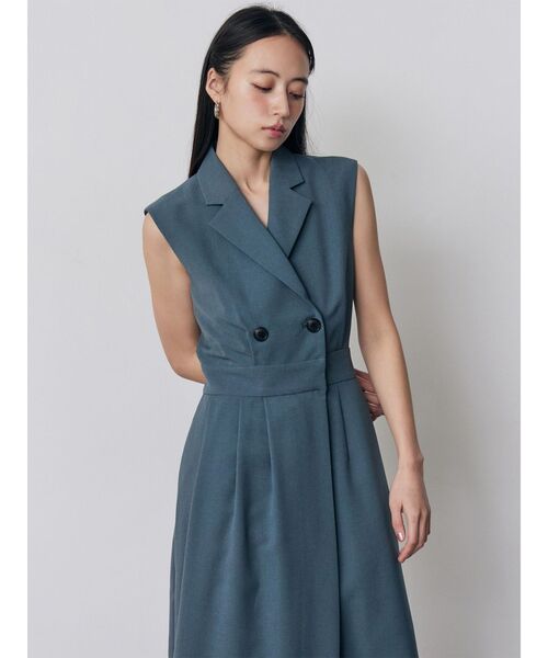MURUA(ムルーア)の「【接触冷感】テーラードライクワンピース 夏服(ワンピース・レディース・ベージュ/ブルー/グレー・2/1)」の21枚目の写真
