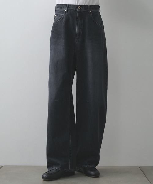 STUDIOUS（ステュディオス）の「【STUDIOUS】Barrel Denim pants（デニムパンツ・メンズ・ブラック/ブルー・1/3/2）」の2枚目の写真