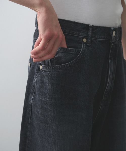 STUDIOUS（ステュディオス）の「【STUDIOUS】Barrel Denim pants（デニムパンツ・メンズ・ブラック/ブルー・1/3/2）」の14枚目の写真