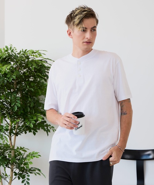 JEANS MATE(ジーンズメイト)の「【ZERO STAIN/ゼロステイン】汗染みの目立ちにくいTシャツ ZEROSTAIN ヘンリーネックTシャツ 防汚 UVカット 綿タッチ・厚手(Tシャツ/カットソー・メンズ・ブラック/オフホワイト/スミクロ/ホワイト・LARGE/MEDIUM/X-LARGE)」の9枚目の写真