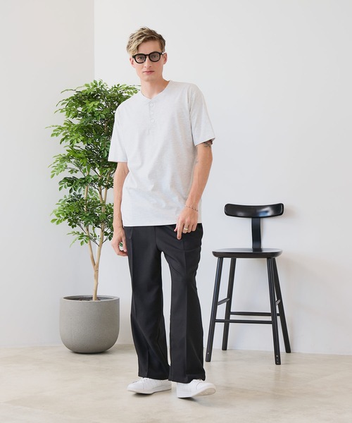 JEANS MATE(ジーンズメイト)の「【ZERO STAIN/ゼロステイン】汗染みの目立ちにくいTシャツ ZEROSTAIN ヘンリーネックTシャツ 防汚 UVカット 綿タッチ・厚手(Tシャツ/カットソー・メンズ・ブラック/オフホワイト/スミクロ/ホワイト・LARGE/MEDIUM/X-LARGE)」の19枚目の写真
