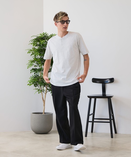 JEANS MATE(ジーンズメイト)の「【ZERO STAIN/ゼロステイン】汗染みの目立ちにくいTシャツ ZEROSTAIN ヘンリーネックTシャツ 防汚 UVカット 綿タッチ・厚手(Tシャツ/カットソー・メンズ・ブラック/オフホワイト/スミクロ/ホワイト・LARGE/MEDIUM/X-LARGE)」の20枚目の写真