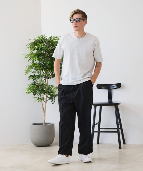 JEANS MATE(ジーンズメイト)の「【ZERO STAIN/ゼロステイン】汗染みの目立ちにくいTシャツ ZEROSTAIN ヘンリーネックTシャツ 防汚 UVカット 綿タッチ・厚手(Tシャツ/カットソー・メンズ・ブラック/オフホワイト/スミクロ/ホワイト・LARGE/MEDIUM/X-LARGE)」の22枚目の写真