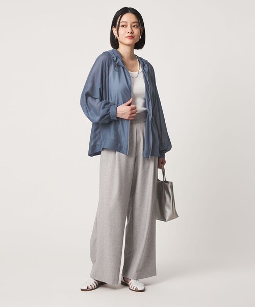 A DAY IN THE LIFE UNITED ARROWS(アデイインザライフユナイテッドアローズ)の「シアー フードブルゾン ‐ウォッシャブル‐<A DAY IN THE LIFE>(ブルゾン・レディース・ロイヤルブルー/ダークグレー/ナチュラル・FREE)」の5枚目の写真