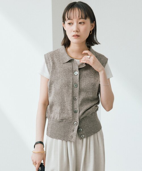RIVE DROITE（リヴドロワ）の「予約【抜け感のある印象に】メランジポロカラーベスト（ニット/セーター・レディース・モカ/グレー・FREE）」の10枚目の写真