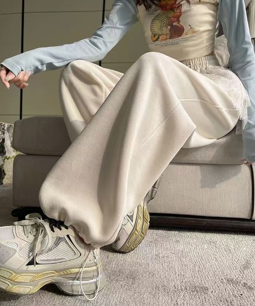 mielu(ミエル)の「レース付きスウェットパンツ(スウェットパンツ・レディース・ブラック・LARGE)」の13枚目の写真