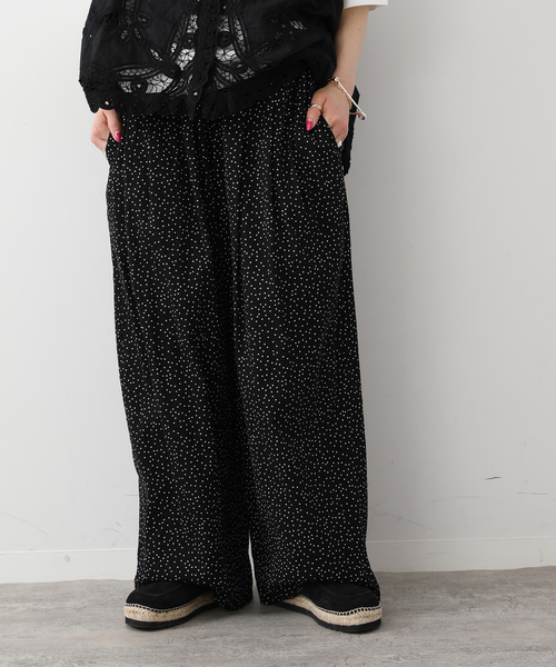 JOURNAL STANDARD LUXE(ジャーナルスタンダード ラックス)の「ドットプリントフロントタックパンツ(その他パンツ・レディース・ブラック・FREE)」の6枚目の写真