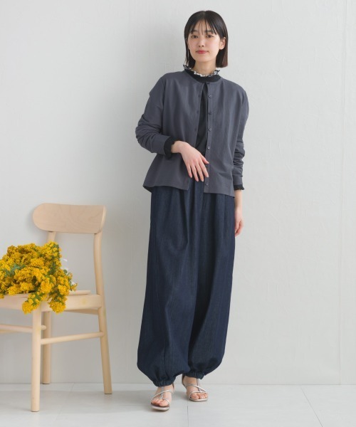 OMNES（オムネス）の「接触冷感クルーネック長袖カーディガン（カーディガン/ボレロ・レディース・グレー系その他/ブラウン/レッド/ダークグレー/ミント/イエロー・FREE）」の10枚目の写真