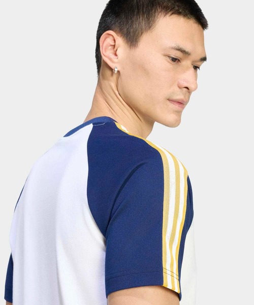 adidas(アディダス)の「レアル・マドリード オリジナルス Tシャツ / アディダス adidas(Tシャツ/カットソー・メンズ・ホワイト・X-LARGE/SMALL/MEDIUM/LARGE/XXX-LARGE/XX-LARGE)」の4枚目の写真