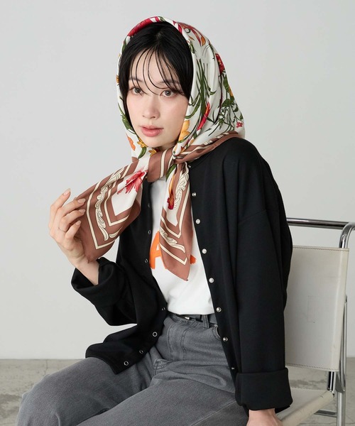 BONLECILL Marche(ボンルシールマルシェ)の「【BONLECILL Marche】アソート柄大判スカーフ 90×90(バンダナ/スカーフ・レディース・ブラック系1/ブラック/ホワイト/ブラウン・FREE)」の21枚目の写真