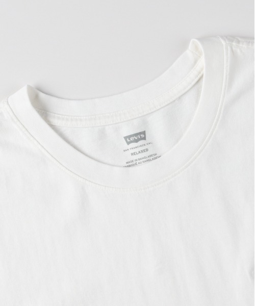 Levi's（リーバイス）の「リラックスフィットTシャツ（Tシャツ/カットソー・メンズ・ホワイト・L/M/S）」の3枚目の写真
