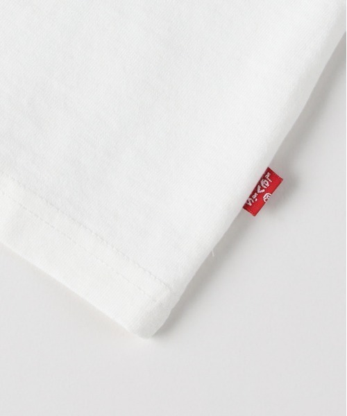 Levi's（リーバイス）の「リラックスフィットTシャツ（Tシャツ/カットソー・メンズ・ホワイト・L/M/S）」の6枚目の写真