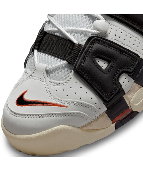 NIKE(ナイキ)の「AIR MORE UPTEMPO 96(スニーカー・メンズ・ホワイト系その他・28.0cm/27.5cm/27.0cm/26.5cm/25.5cm/26.0cm/28.5cm/29.0cm)」の4枚目の写真