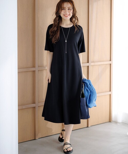23区 L(ニジュウサンクオオキイサイズ)の「レーヨンポリエステルストレッチ ニット フレア ワンピース(ワンピース・レディース・ダークブラウン系・48/44)」の11枚目の写真