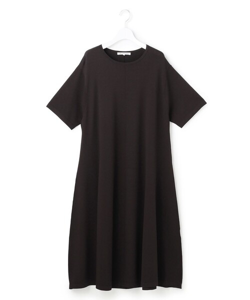 23区 L(ニジュウサンクオオキイサイズ)の「レーヨンポリエステルストレッチ ニット フレア ワンピース(ワンピース・レディース・ダークブラウン系・48/44)」の2枚目の写真