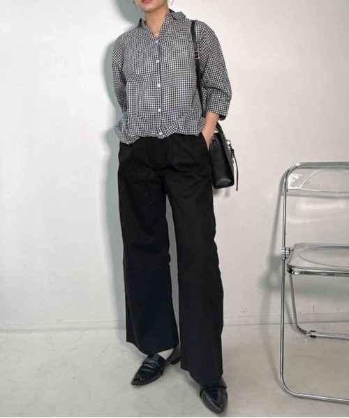 AS KNOW AS plus(アズノゥアズプラス)の「◯ベルト付き ワンポイント刺繍 ストレートチノパンツ(チノパンツ・レディース・ベージュ/カーキ/ブラック・FREE)」の19枚目の写真