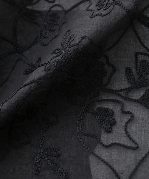 sara mallika(サラ マリカ)の「【SARA MALLIKA/サラマリカ】 Organza Aari Embroidery Cam:ブラウス(シャツ/ブラウス・レディース・ホワイト/ブラック・FREE)」の7枚目の写真