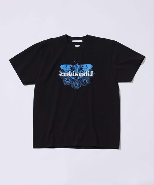Liberaiders(リベレイダース)の「Liberaiders / リベレイダース 別注 バタフライ ミラー ロゴ Tシャツ(Tシャツ/カットソー・メンズ・イエロー/ピンク/ホワイト/ブラック系その他・LARGE/MEDIUM)」の2枚目の写真