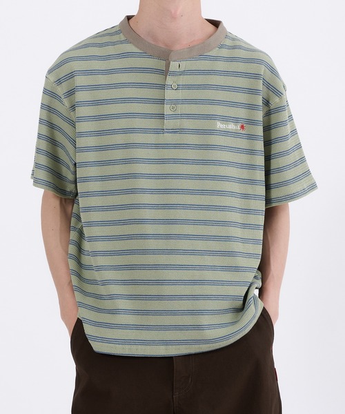 Perushu(ペルーシュ)の「WAFFLE BORDER HENLEY NECK T-SHIRT/ワッフルボーダー ヘンリーネックTシャツ(Tシャツ/カットソー・メンズ・ネイビー/グリーン/アイボリー・MEDIUM/LARGE)」の2枚目の写真